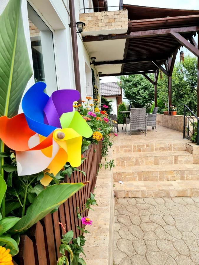 Nobless Villa Mereni  Exterior foto