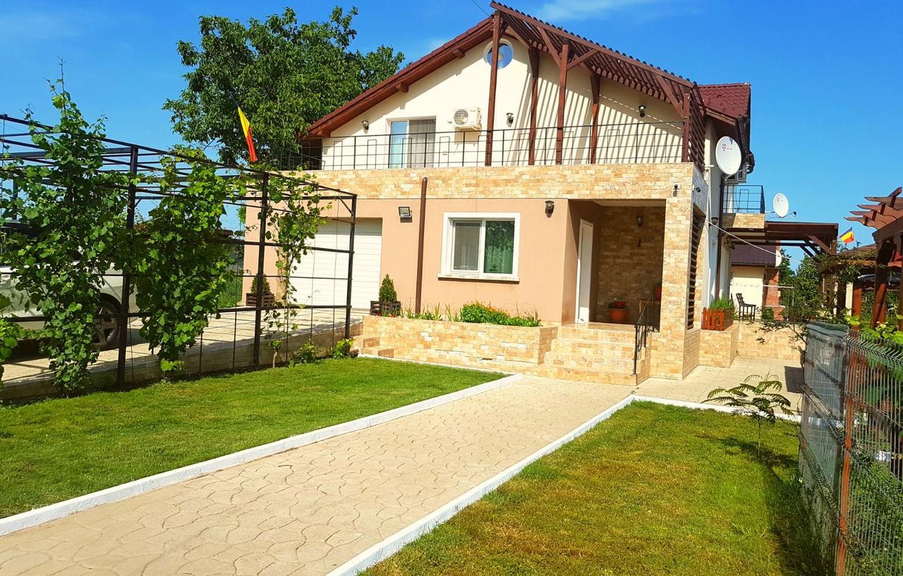 Nobless Villa Mereni  Exterior foto